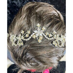 Malis Henderson Rhinestone Crystal Flower Bridal Headpiece NEW‎